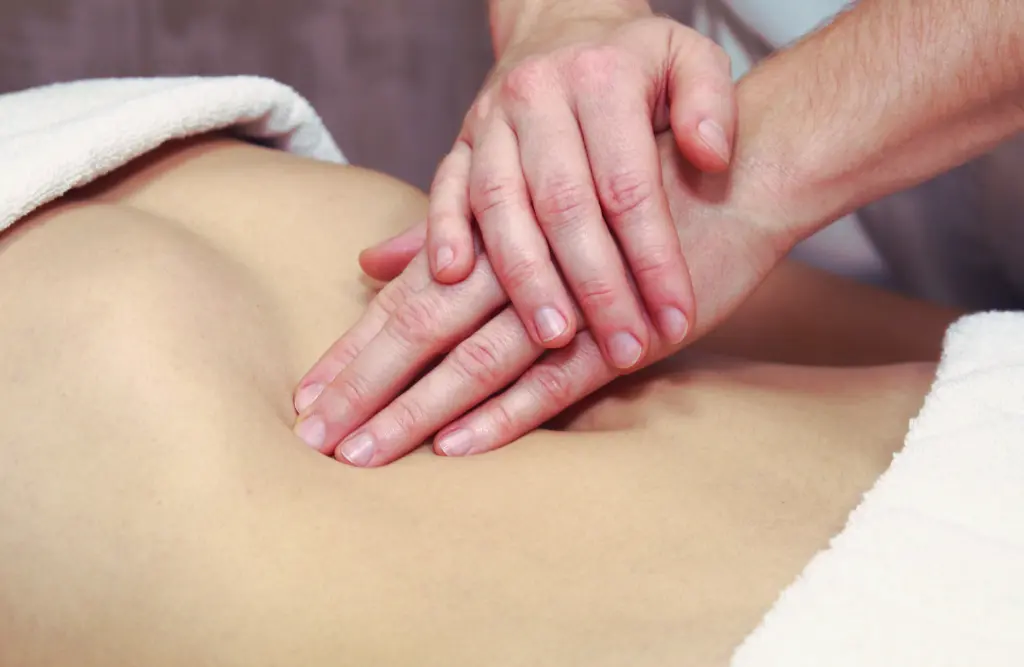 Asmaragama massage benefits